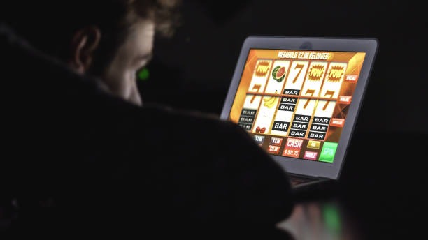 Account dashboard showing Lightning Dice stats, weekly cashback, and tier progression on livedraw kamboja